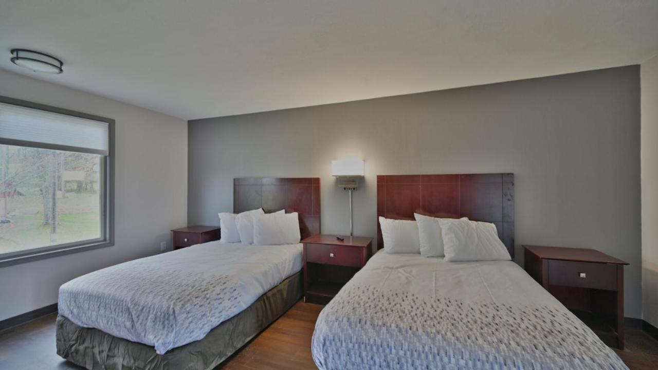 Maplehurst Motel Tunkhannock Extérieur photo